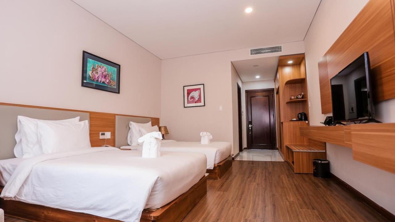 Elephants Hotel Buon Ma Thuot Exterior photo